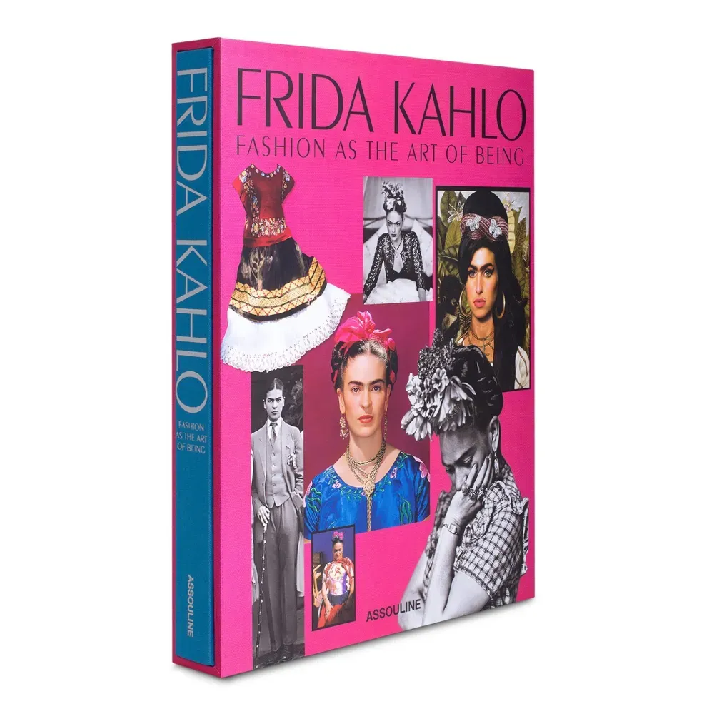 Frida Kahlo: Fashion as the Art of Being фото 2