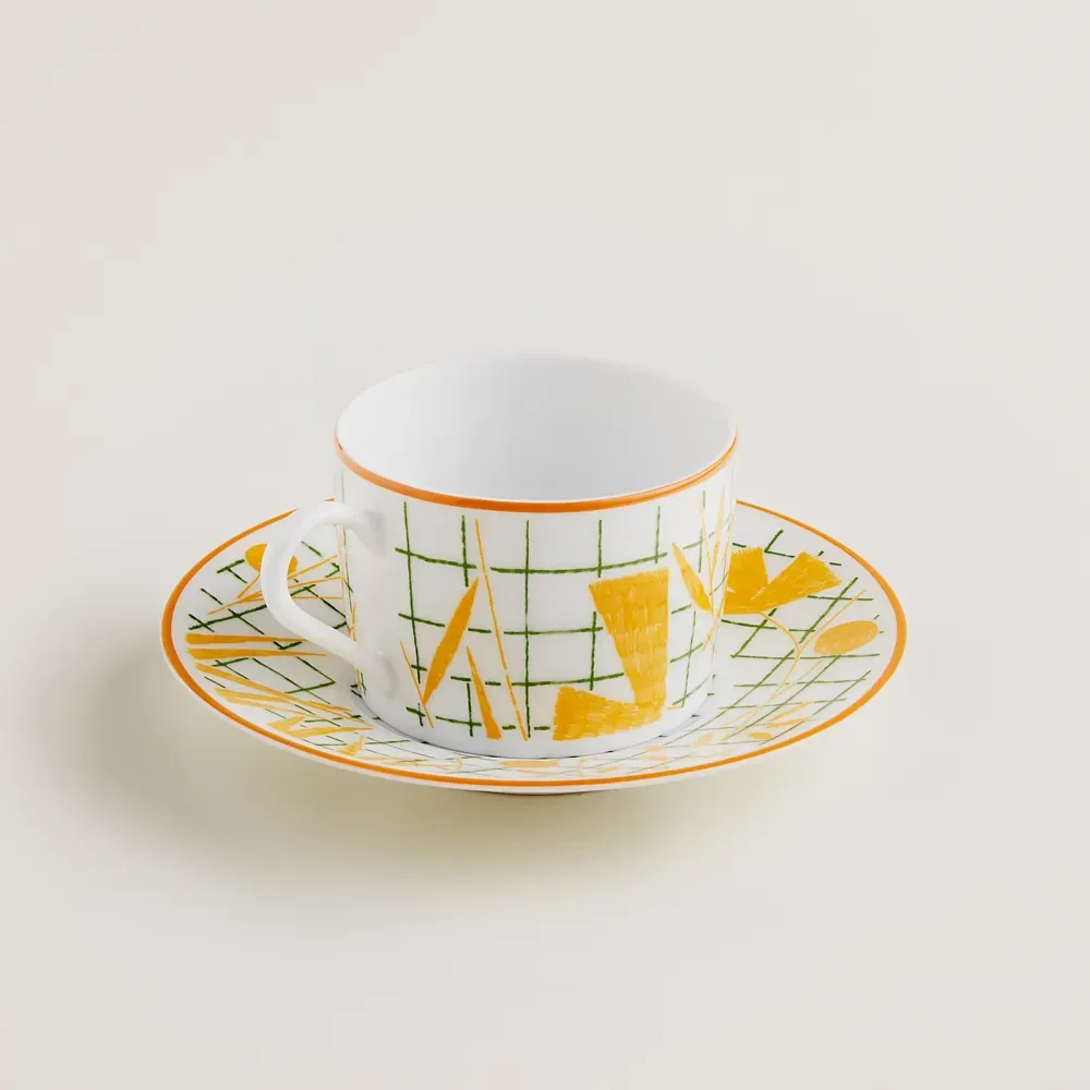 Tea Cup and Saucer A Walk in the Garden Yellow фото 2