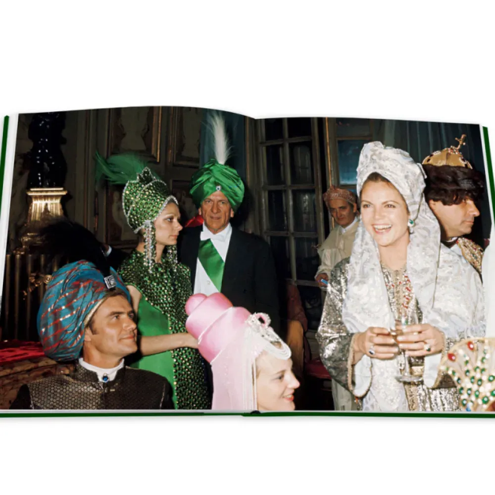 Bals: Legendary Costume. Balls of the Twentieth Century фото 4