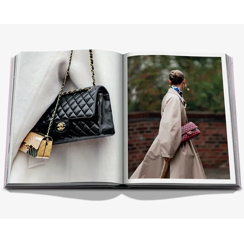 Fashionphile: TheBook of Iconic Bags фото 5