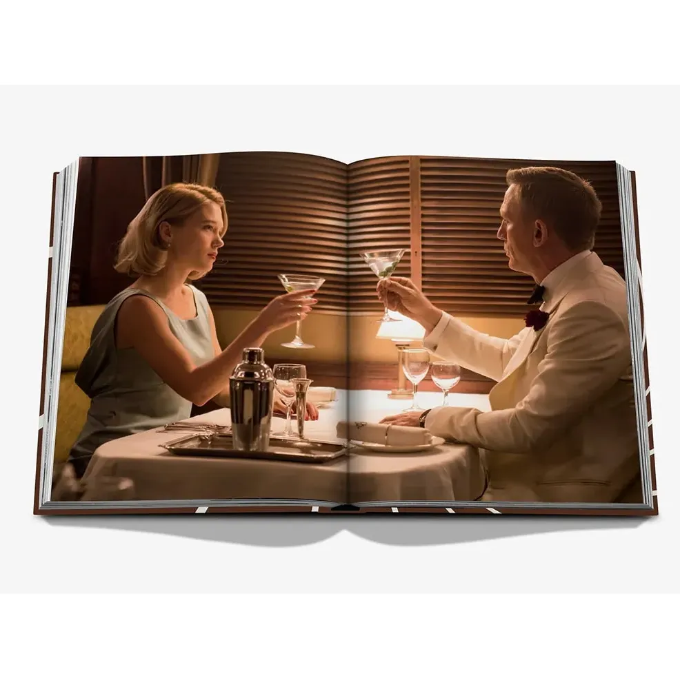 Книга James Bond Style фото 9